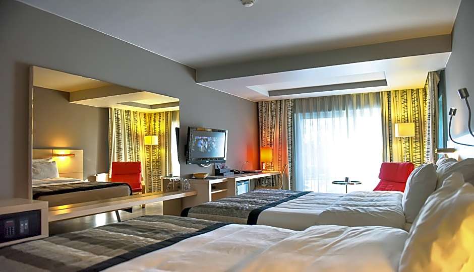 Denizatı Plus Hotel