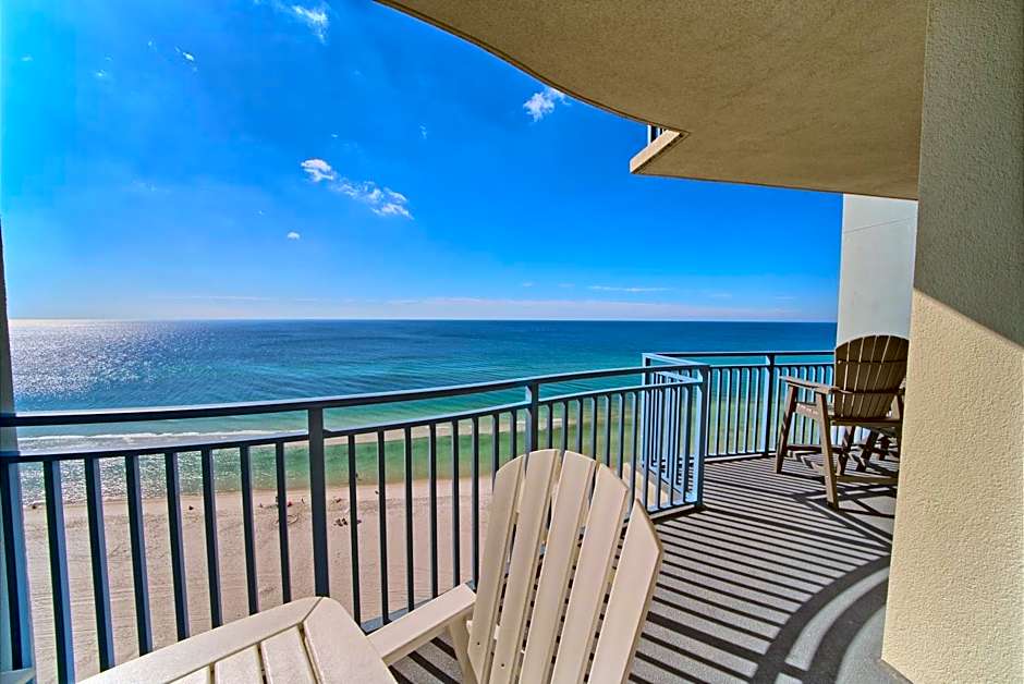 OCEAN FRONT CONDO w INCREDIBLE VIEWS