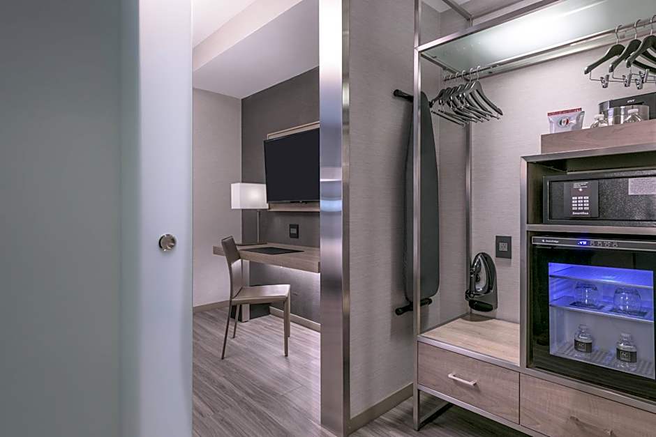 AC Hotel by Marriott Boston North