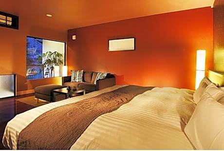 New Building Terrace Suite with Tatami Area