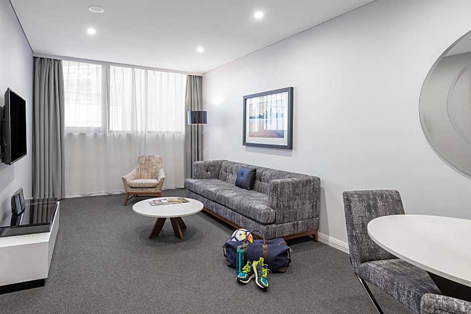 Meriton Suites North Sydney