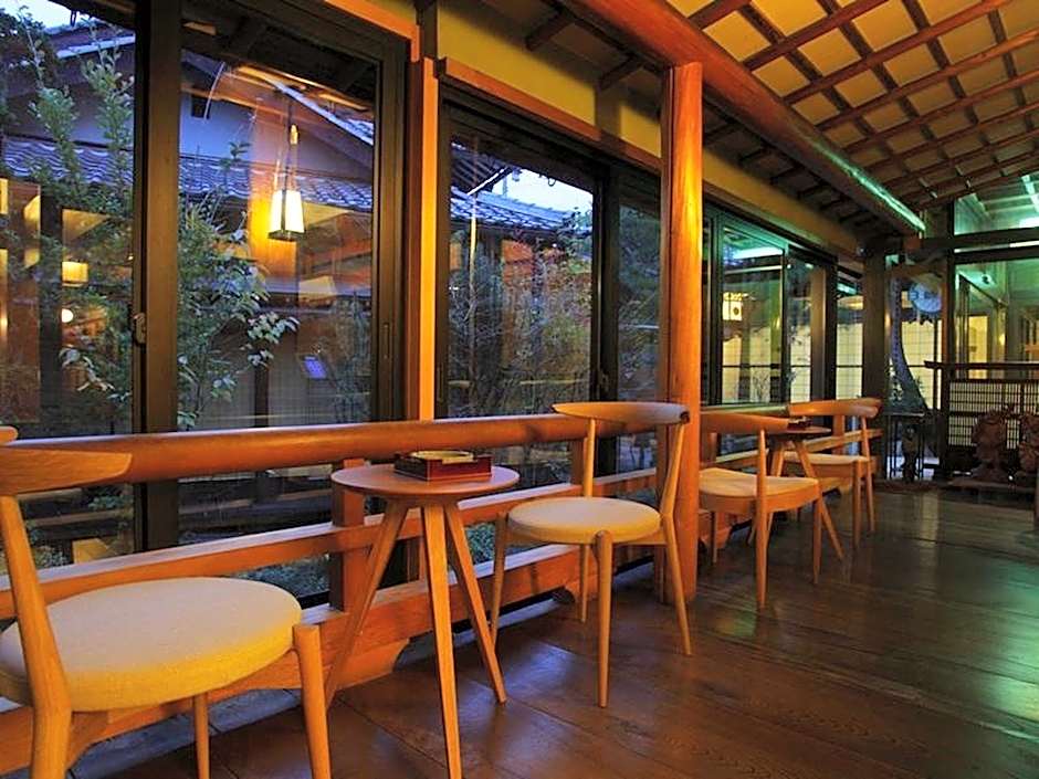 Ryokan Hanaougi Bettei Iiyama