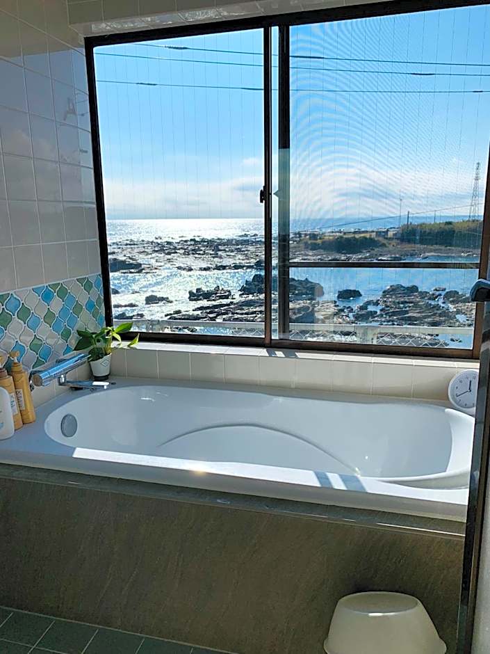 鴨川オーシャンフロントヴィラ