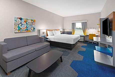 1 King Bed, Suite, Kitchenette, Non-Smoking