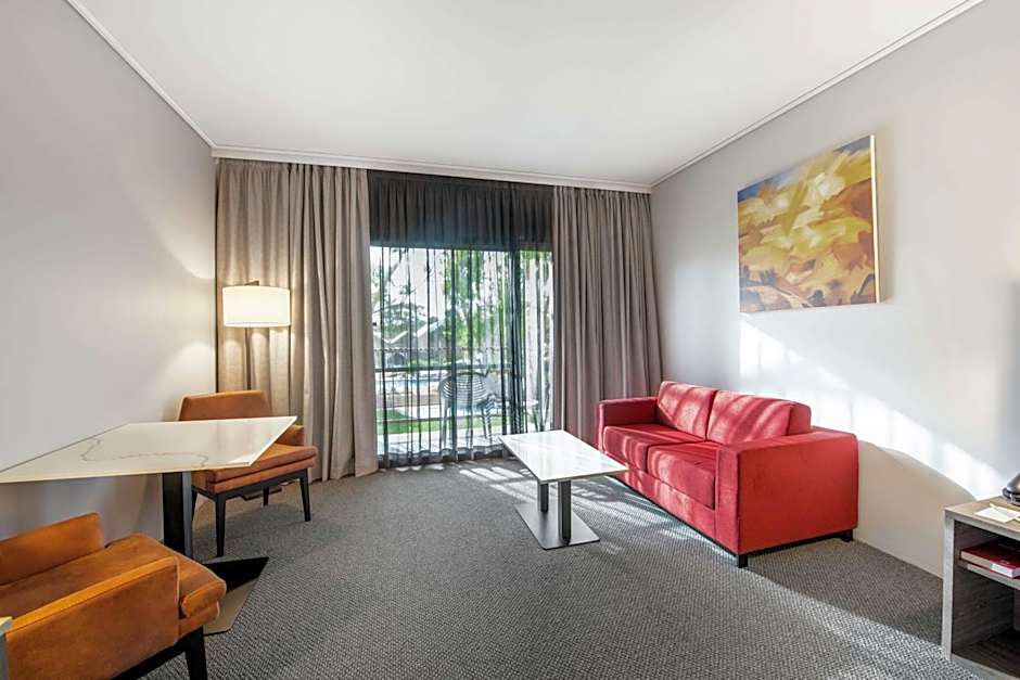 DoubleTree By Hilton Alice Springs