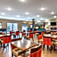 Comfort Inn & Suites Northern Kentucky