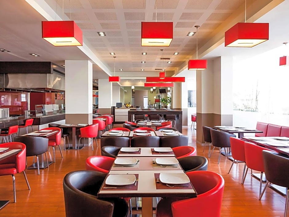 Ibis Juarez Consulado