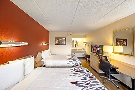 Standard Room with Two Double Beds Smoke Free