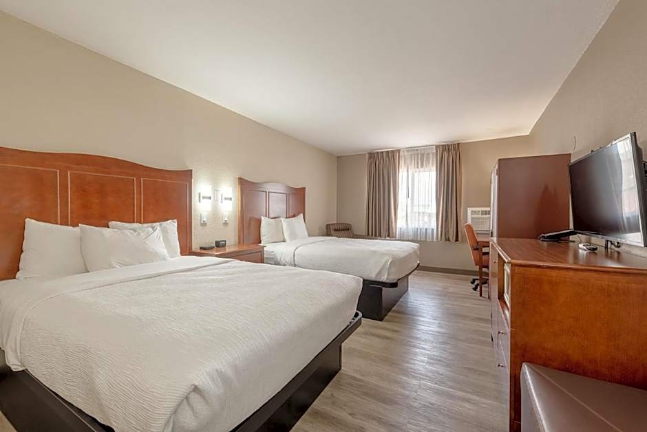 Photo 1 of 4 of 2 Double Beds