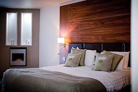 Rosebank Mall Self Catering Unit