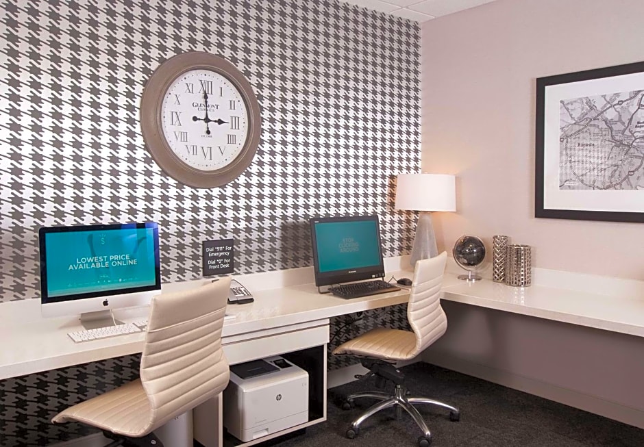Hampton Inn & Suites by Hilton Augusta-Washington Rd