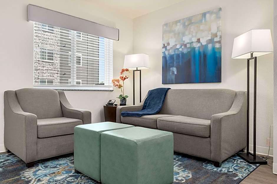 WaterWalk Extended Stay by Wyndham Minneapolis - Plymouth