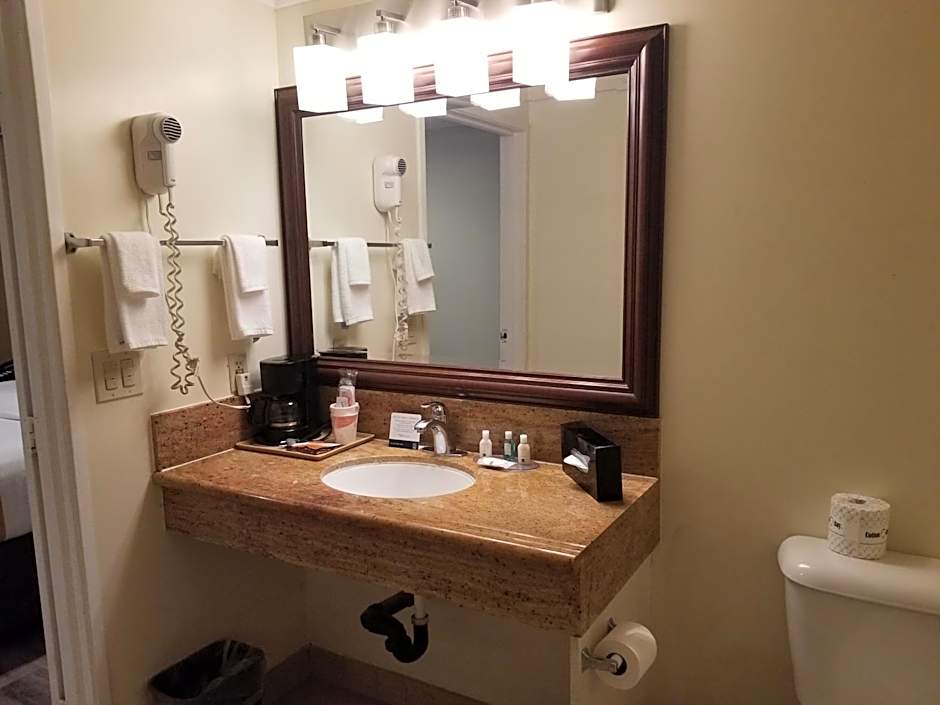 Quality Inn Long Beach - Signal Hill