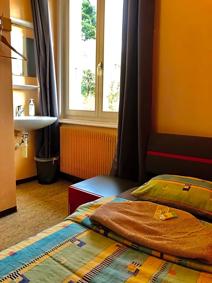 Auberge Pour Tous