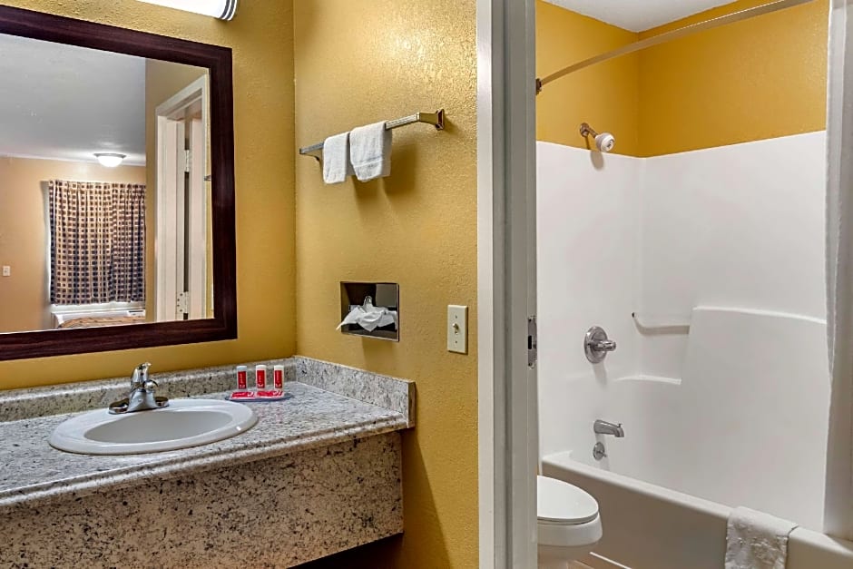 Econo Lodge Cuthbert
