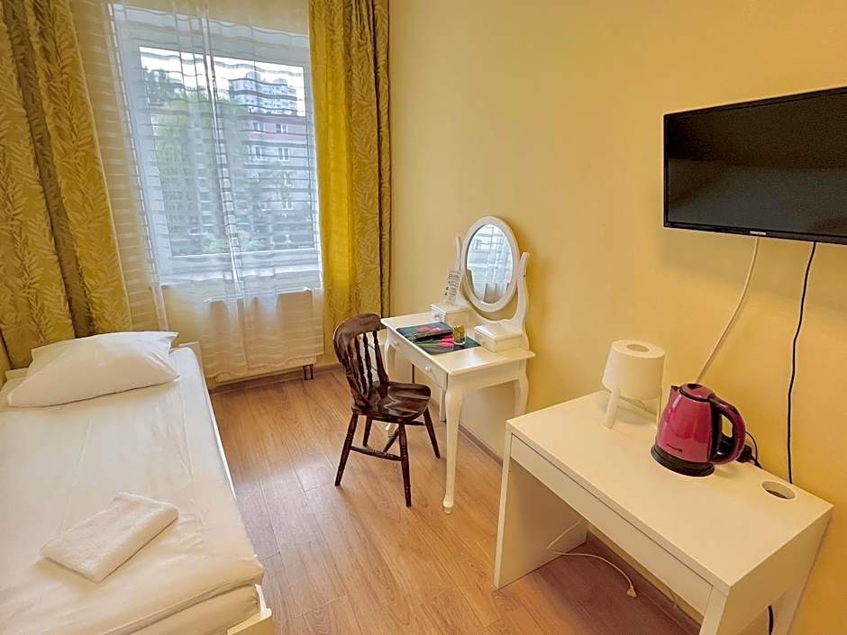Hostel DV Morski - z prywatnymi łazienkami