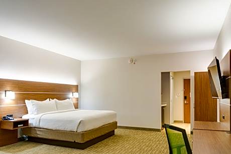 1 King Bed Standard