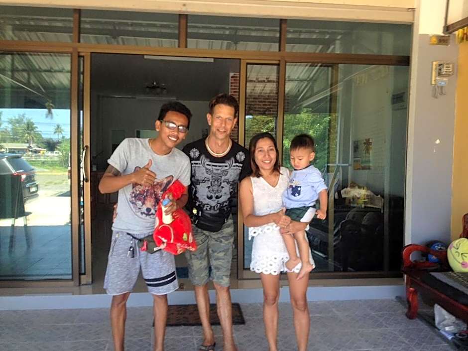 Mae Pon Hostel