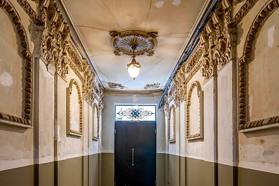 Ornament Hotel