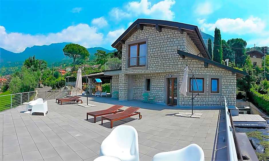 Vela di Soleville camere con e senza vista lago con ristorante & pizzeria