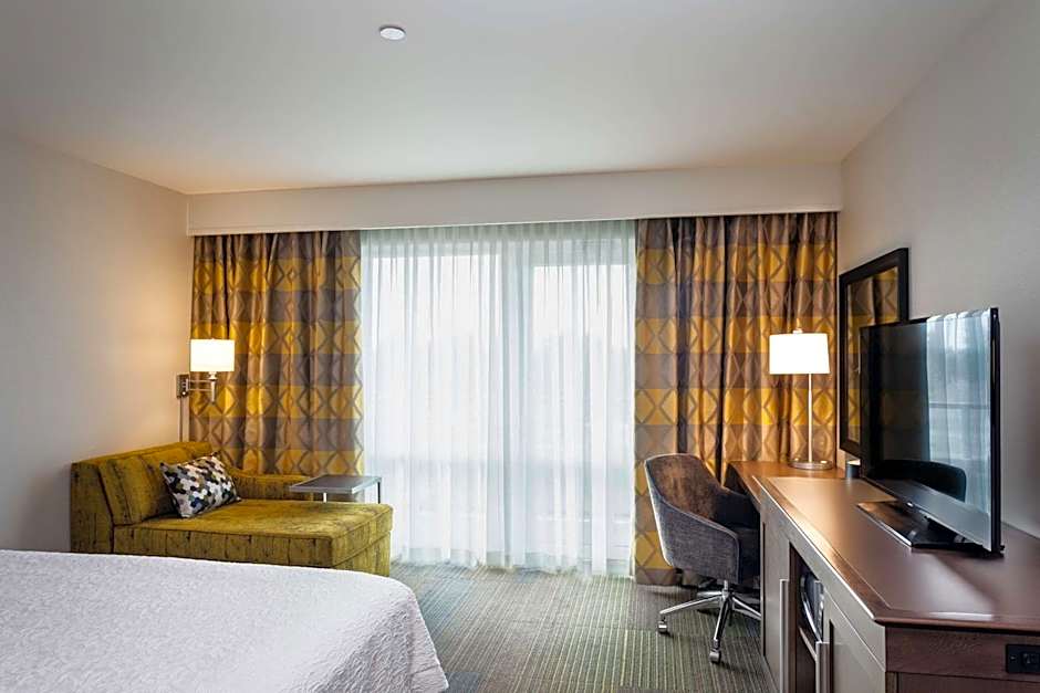 Hampton Inn & Suites by Hilton Seattle/Northgate