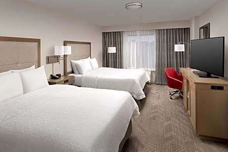 One-Bedroom Suite with Two Queen Beds and Balcony - Non-Smoking