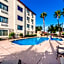 Red Roof Inn - Laredo