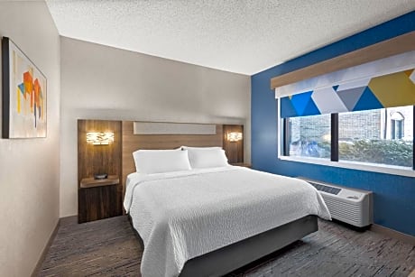One-Bedroom Suite with Sofa Bed