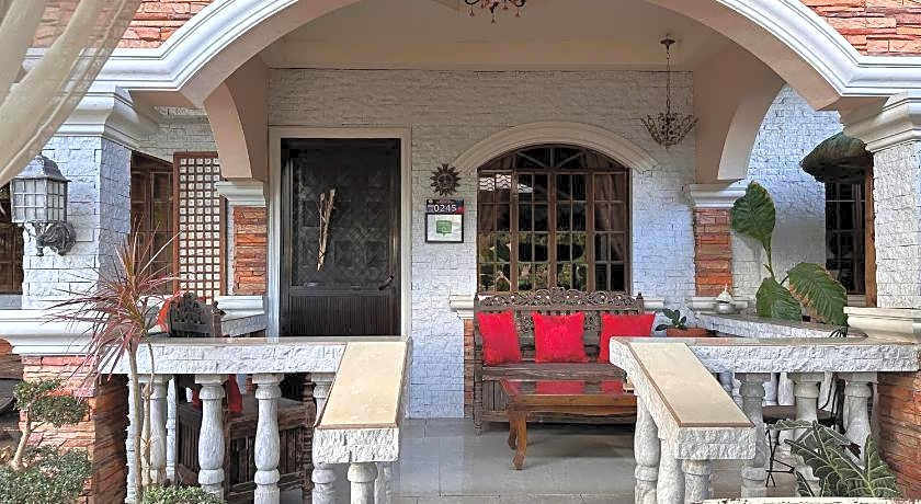 Mount Pinatubo Base Camp at CASA HERMOGINA