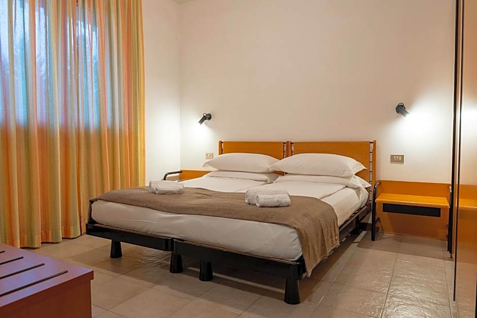 Hotel Costaverde "ai Roni"