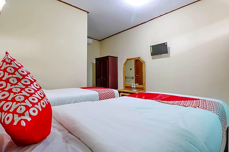 Super OYO 1654 Maha Bharata Kuta Inn