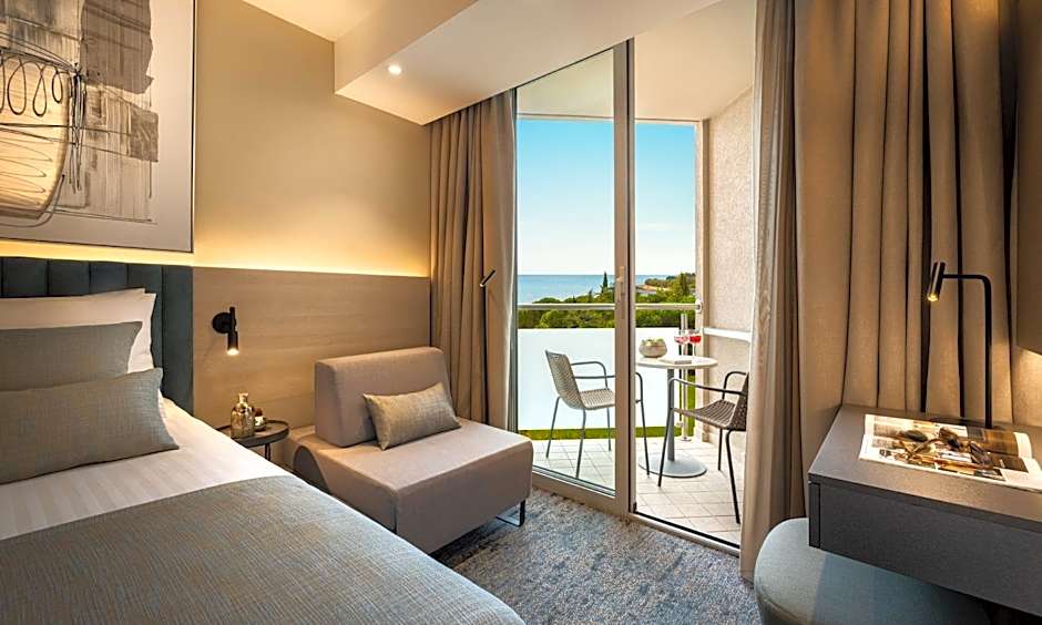 Aminess Maestral Hotel