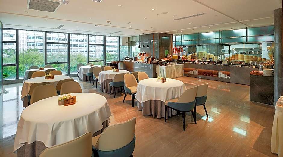 UrCove by Hyatt Shenzhen Nanshan Science and Technology Park – Shenzhen, IA