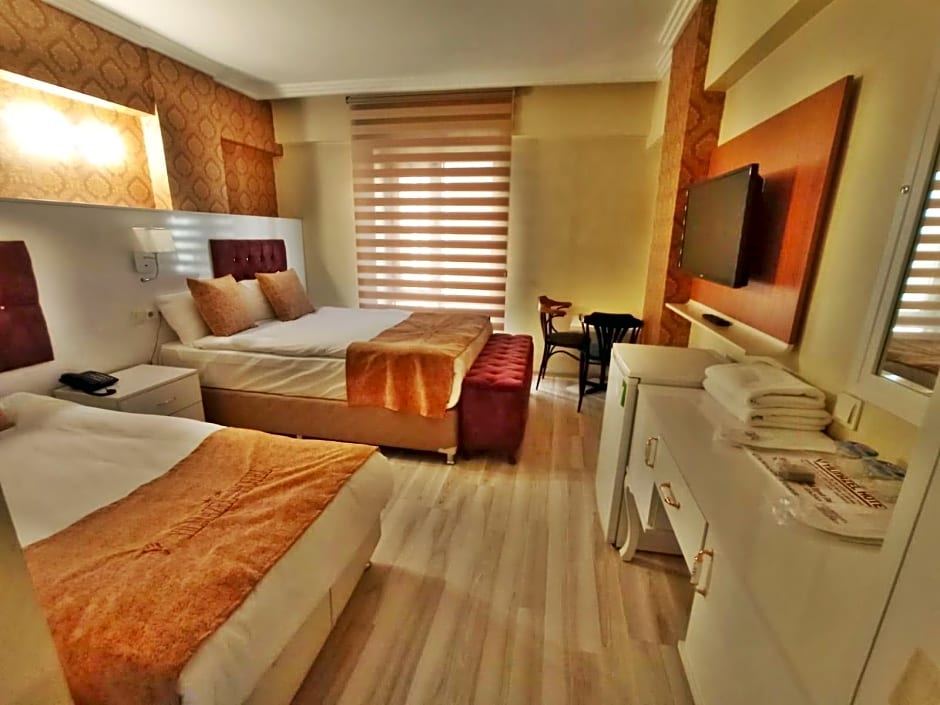 Photo 1 of 5 of 2 Beds, Accessible