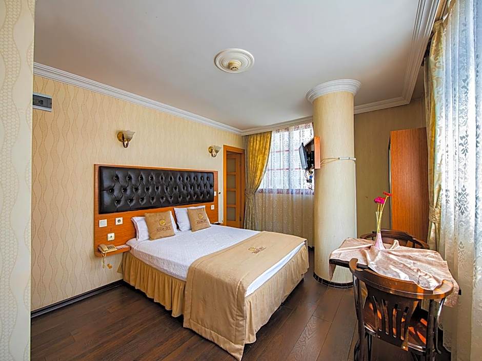 Kozan City Hotel