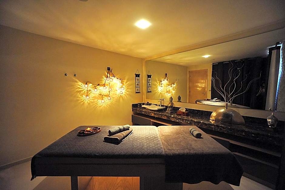 Casablanca Suites & Spa