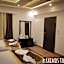Pyramids Top Inn