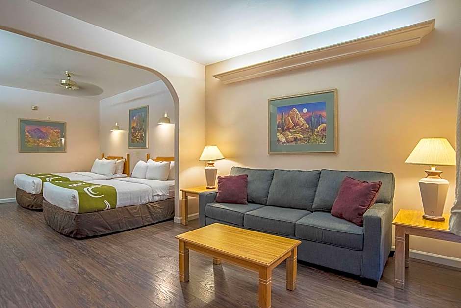 Quality Inn & Suites Phoenix NW - Sun City