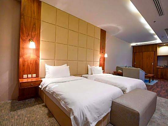 Motiara Hotel - La Valle Mall