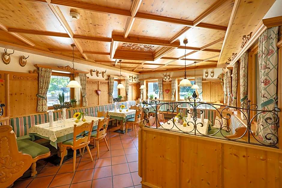 Hotel Wirtshaus Sattlerwirt