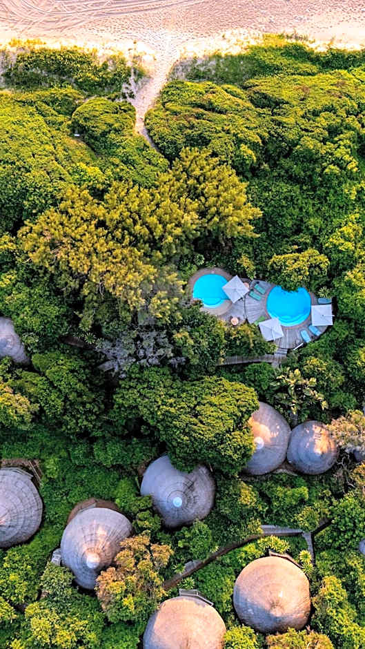 Thonga Beach Lodge