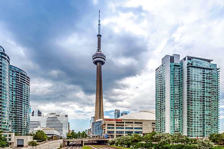 Howard Johnson by Wyndham Toronto Downtown West