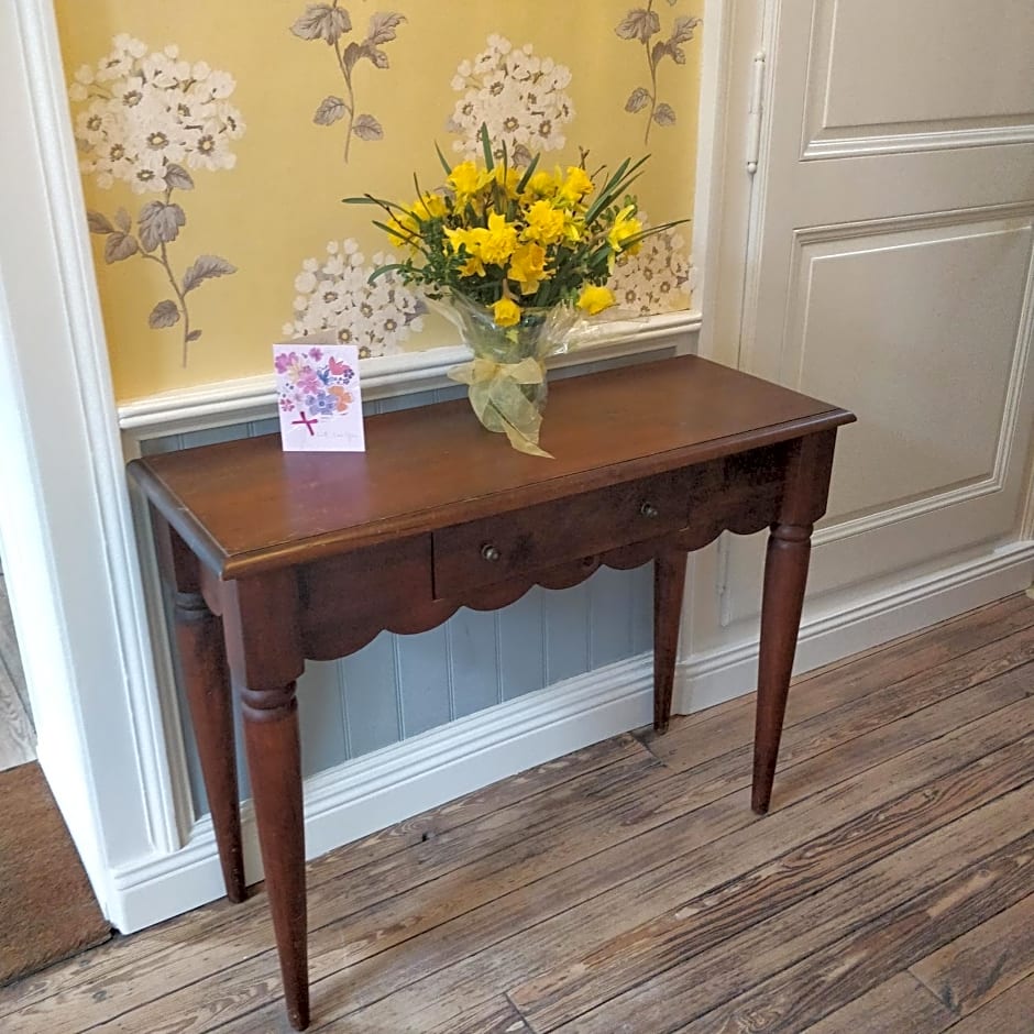 Sweeting's B & B Chailland