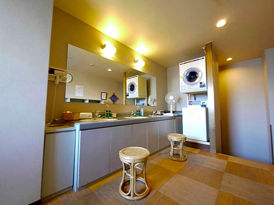 Hotel Route Inn Takasakieki Nishiguchi