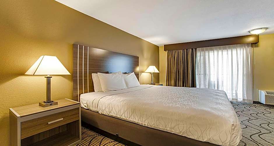 SureStay Plus Hotel by Best Western Sacramento North