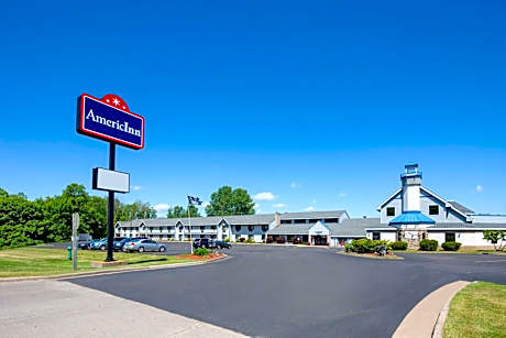 AmericInn by Wyndham Ashland