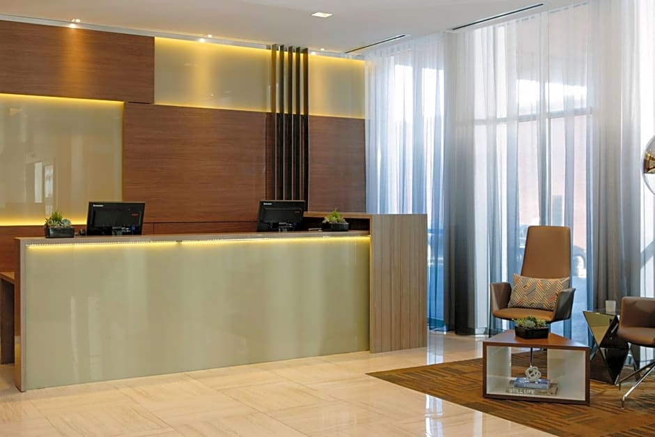 AC Hotel Kansas City Plaza