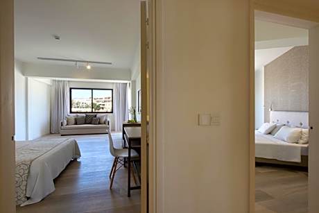 Family Suite with Balcony