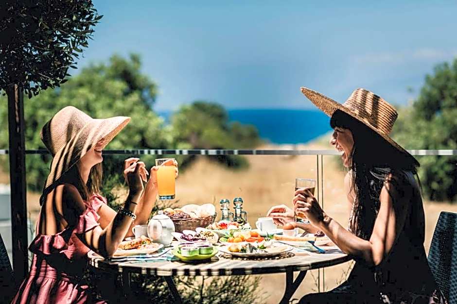 Latchi Escape Hotel and Suites