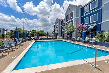 Best Western Plus Executive Inn Corsicana